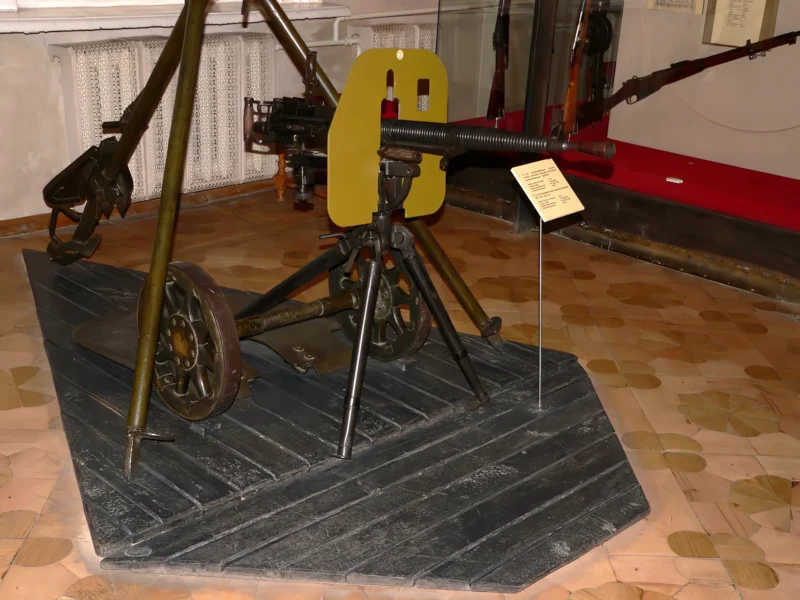 DS-39 machine gun
