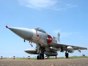 Dassault Mirage 2000-5 - Walk Around