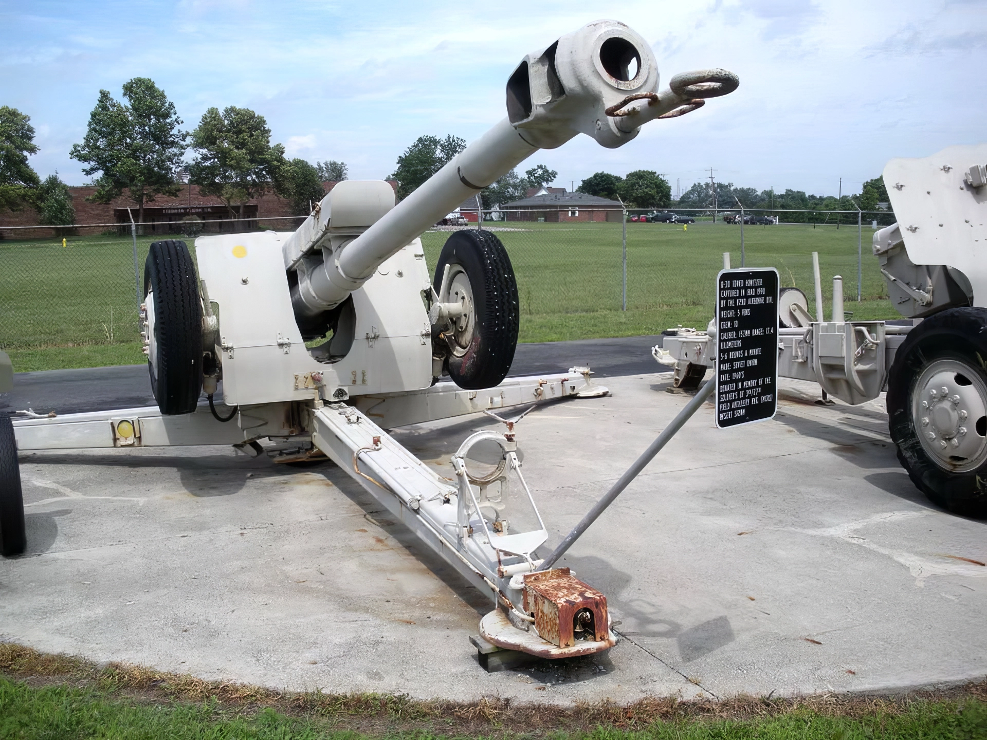 122 mm D-30