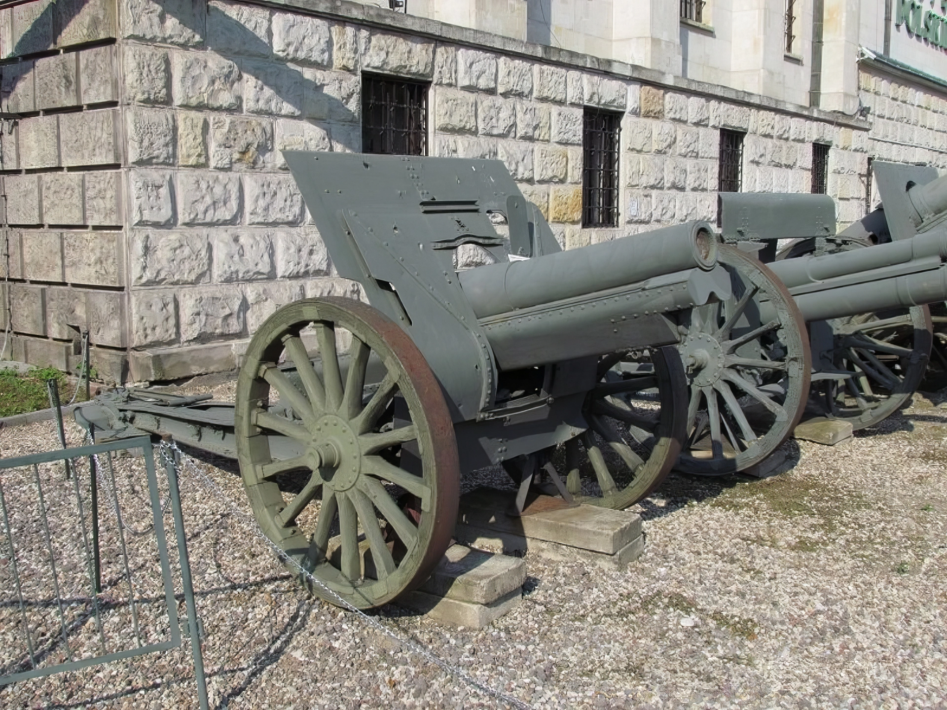 122mm howitzer M1910-30