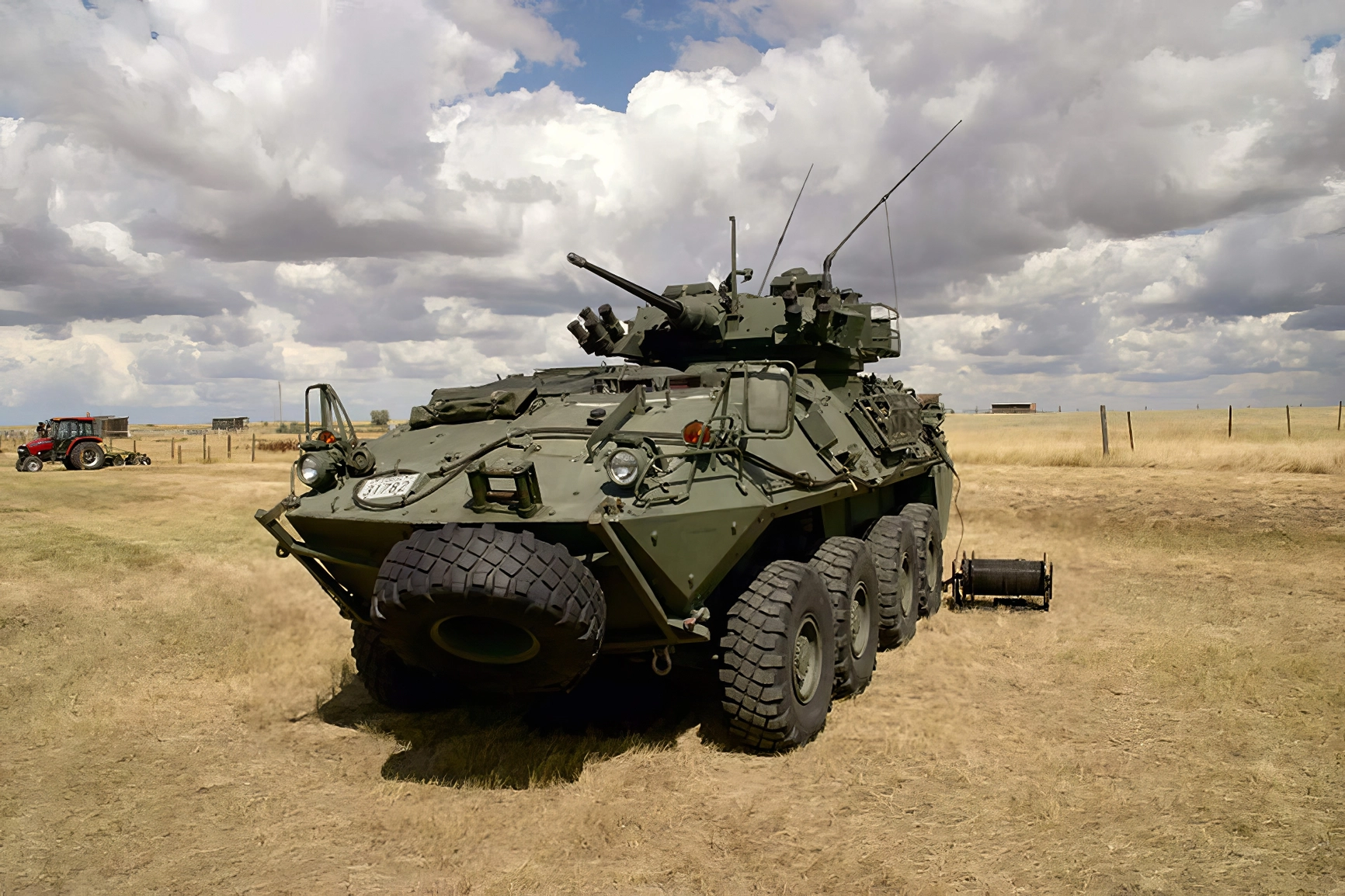 LAV-25 - ウォークアラウンド - ネットマケット