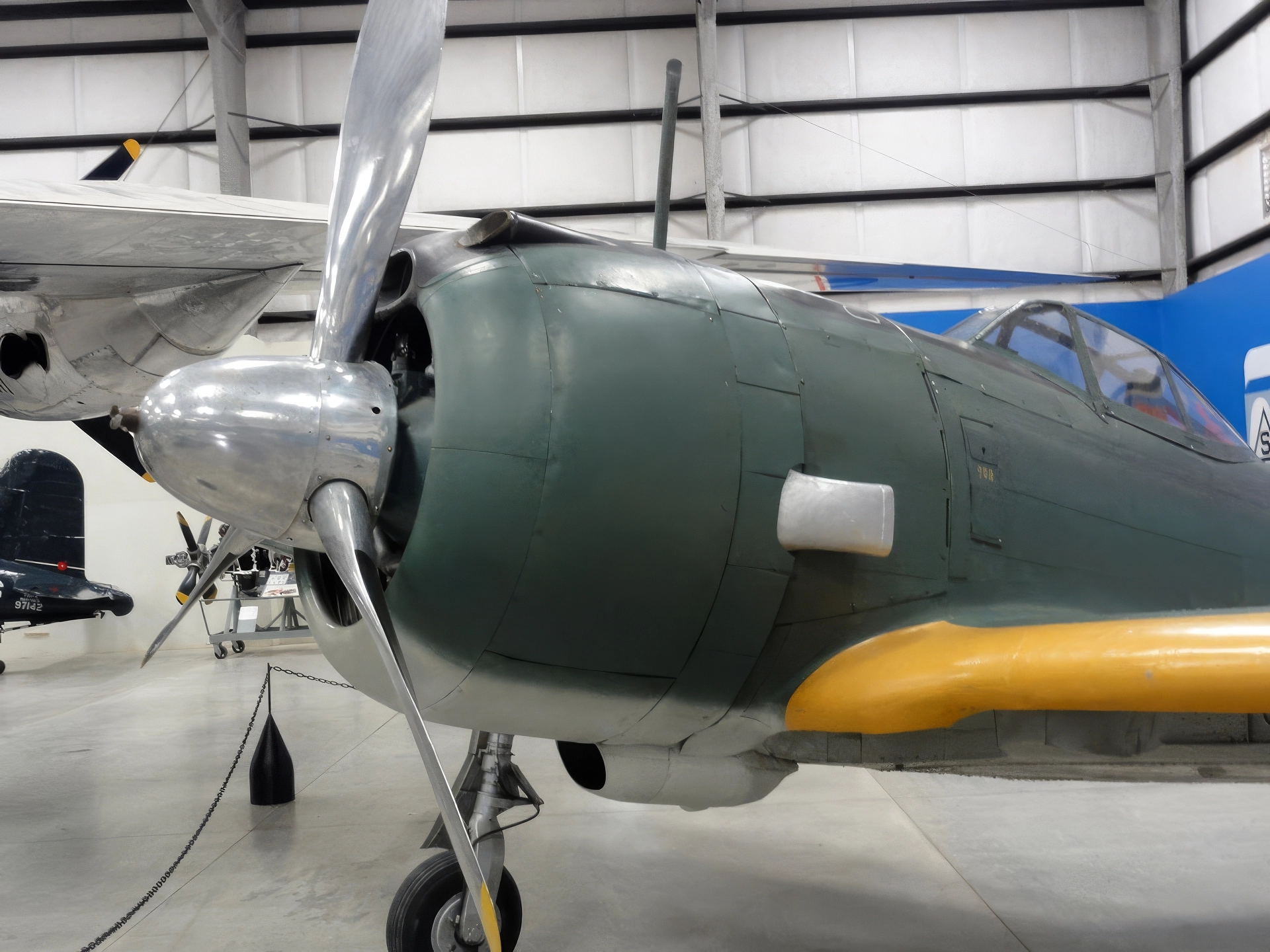 Nakajima Ki-43-IIb Hayabusa