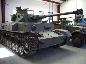 Panzer IV Ausf.H - Walk Around