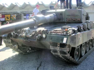 Pz87 - Photos & Video