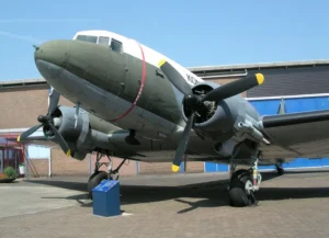 Douglas C-47 Skytrain - WalkAround