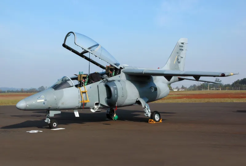 FMA AT-63 Пампа