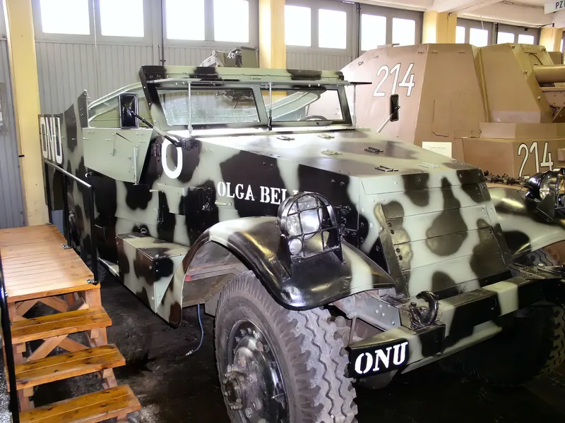 M3 Biały Samochód Zwiadowczy