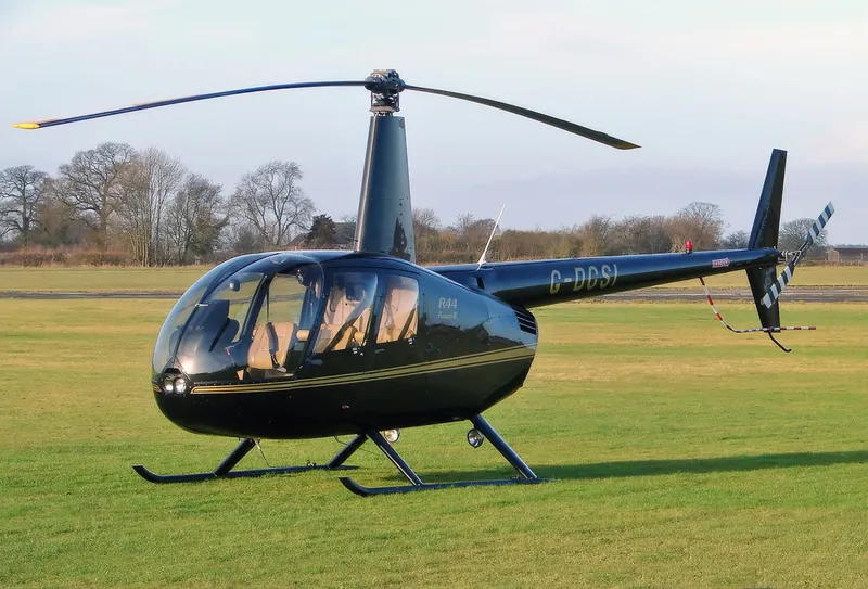 Robinson R44 - Photos & Videos - NET-MAQUETTES