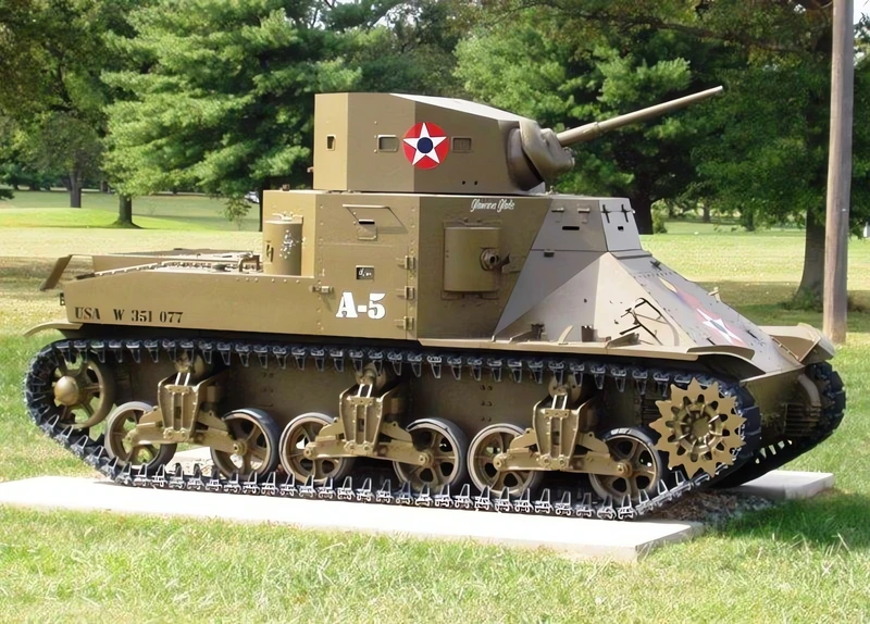 M2A1 Light Tank