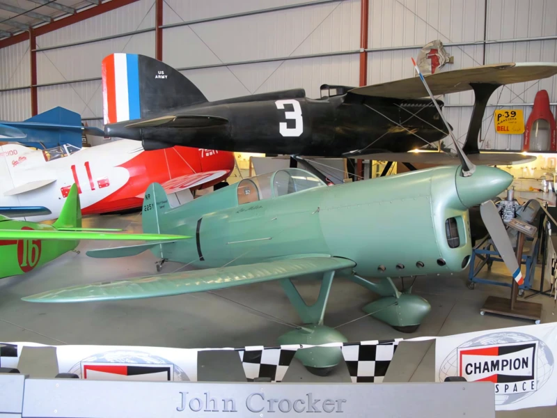 Μάιλς & Άτγουντ Racer