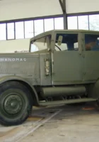 Hanomag ST-100