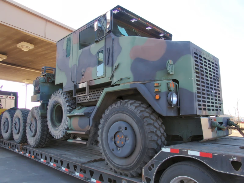 M1070 重型设备运输