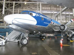 Douglas DC-6 - Foton &; Video
