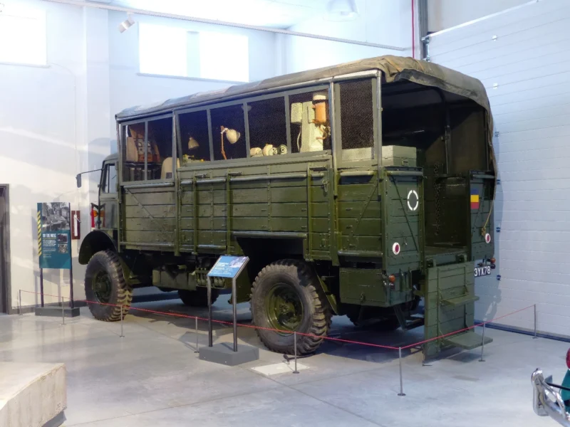 Bedford QL TYPE M 04