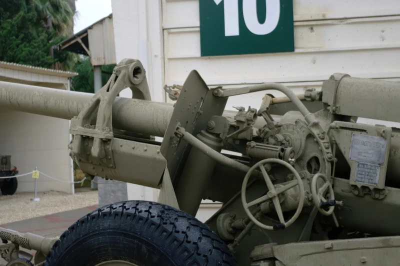 130mm M46 006