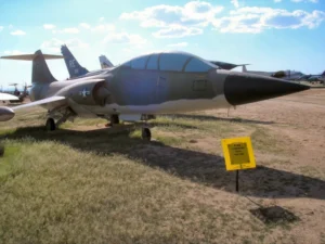 F-104 Starfighter - Valokuvat ja video