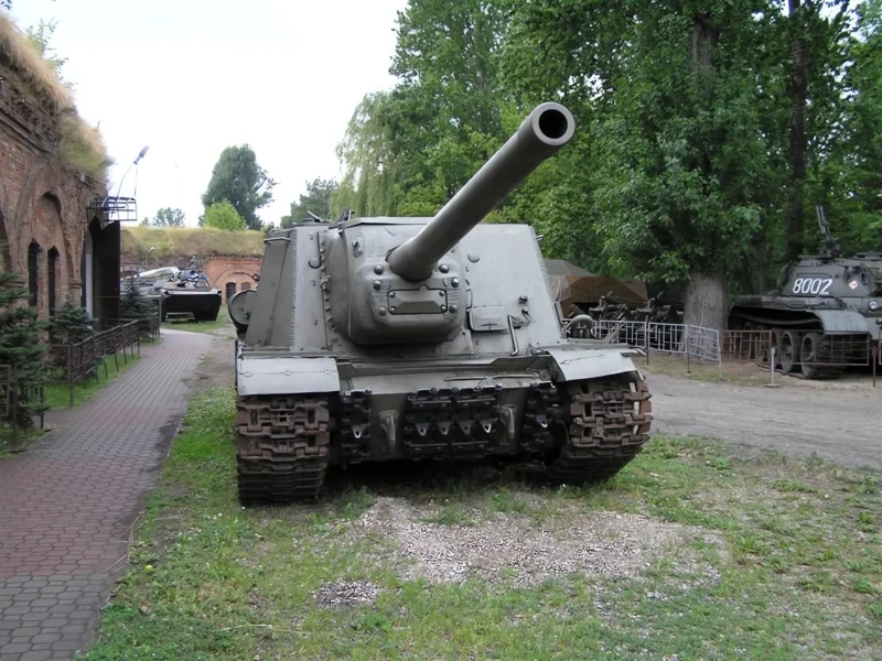 ISU-122 01