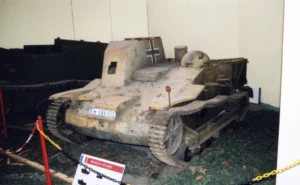 Infanterie Schlepper UE 630 (f) - fotografie a video