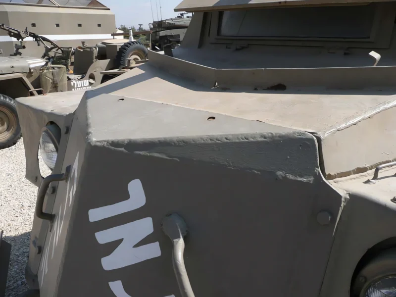 Marmon-Herrington 04