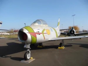 North American F-86 Sabre - Photos & Vidéo
