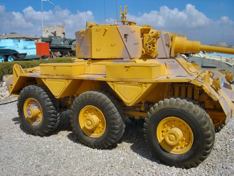 Saladin Armored Ca 03