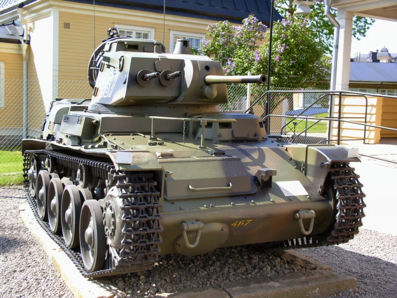 Strv M40