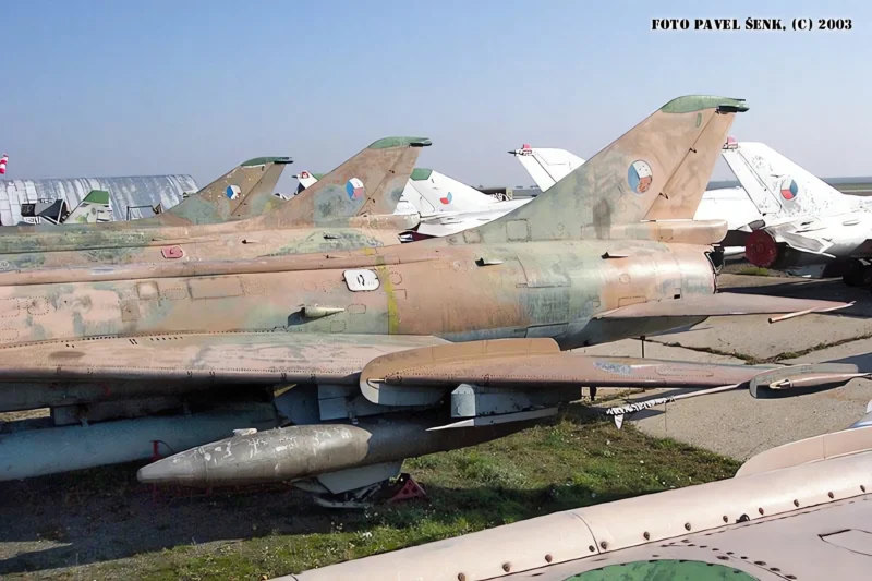 Sukhoi Su-7 02