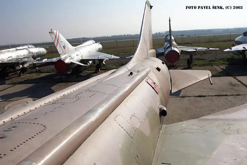 Sukhoi Su-7 03