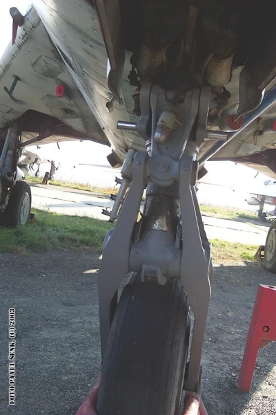 Sukhoi Su-7 04