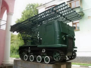 BM-13 Katyusha STZ-5 NATI - Walk Around