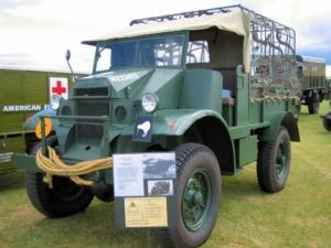 Chevrolet CMP 4x4 - Sprehod Okoli