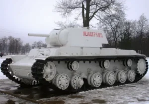 KV-1 Kirovsk - WalkAround