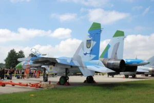 Sukhoi Su-27 - WalkAround