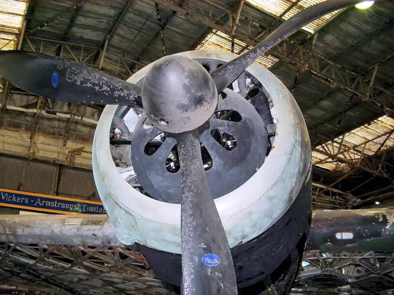 Викерс Уелингтън