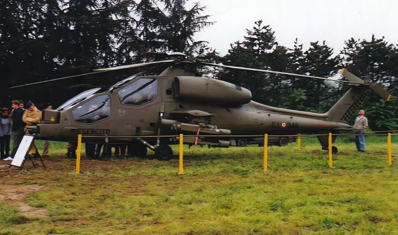 Agusta A129 Mangusta 01