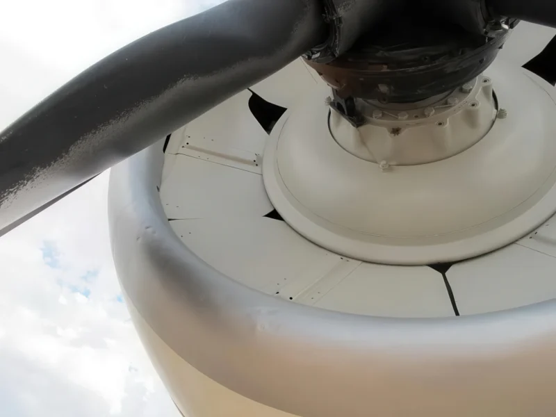 Douglas EA-1F Skyraider 004