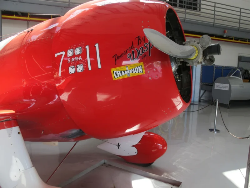Gee Bee R-2 02