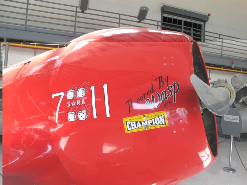 Gee Bee R-2 03