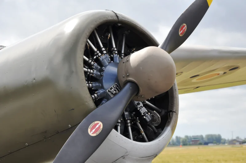 Stinson AT-19 Reliant 1