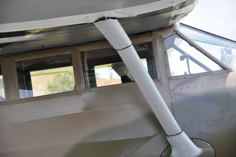 Stinson AT-19 Reliant 6