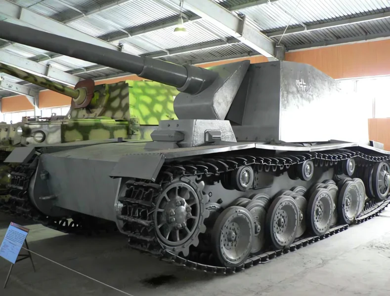 Sturer Emil 12.8cm Kanone L61 6