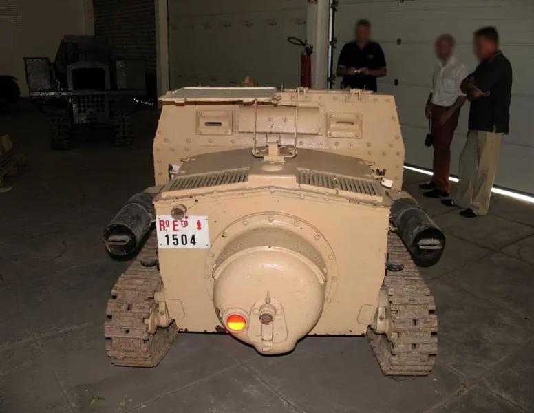 CV35 Lanciafiamme 05