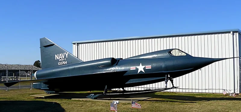 Convair YF-2Y Sea Dart 01