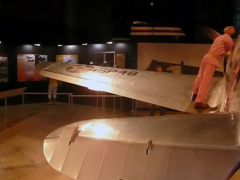 Curtiss P-36A Hawk 04