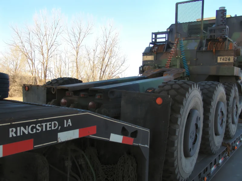 M1070 Heavy Equipment Transport 03
