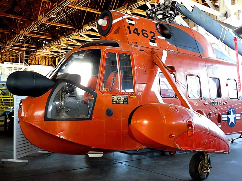 Sikorsky HH-52 Seaguard 01