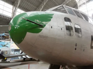 Fairchild C-119 Flying Boxcar - Fotografije & Video