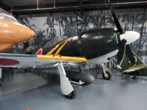 Mitsubishi J2M Raiden - Photos & Video