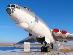 Myasishchev M-4 Bison - Photos & Video