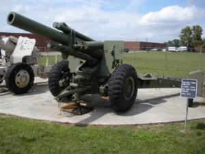 US 155mm M1A1 Howitzer - Fotos & Vídeo